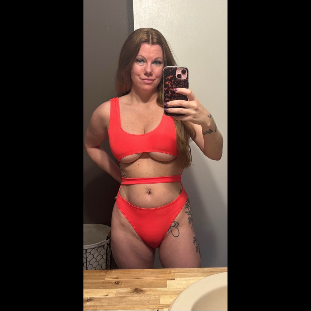 Meet your Posher, Jenny